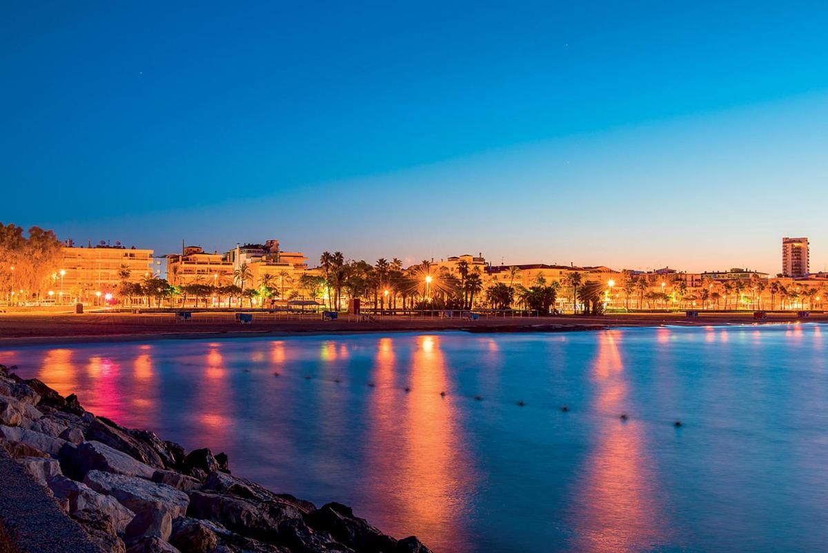 Vila Lydia Cambrils Luaran gambar