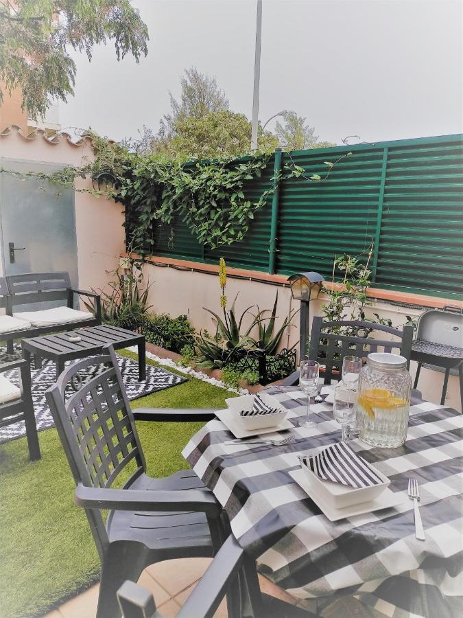 Vila Lydia Cambrils Luaran gambar